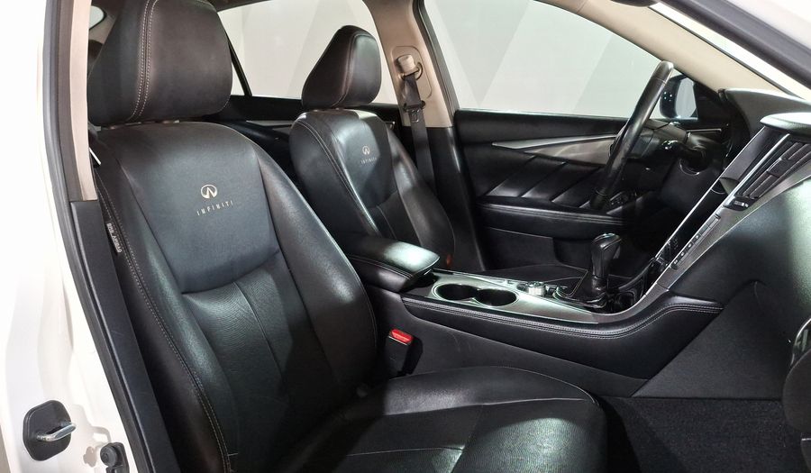 Infiniti Q50 3.7 PERFECTION AT Sedan 2016