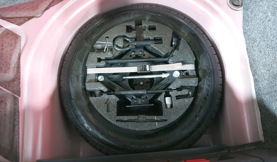 Volkswagen Polo 1.6 COMFORTLINE PLUS AUTO Hatchback 2021