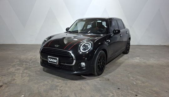Mini • Cooper