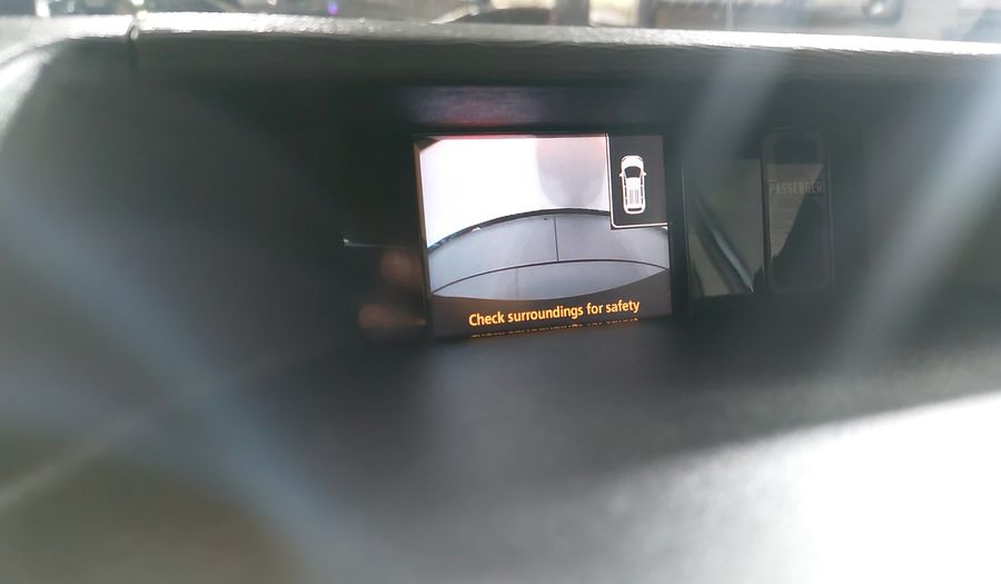 Toyota Sienna 3.5 XLE AT Minivan 2011