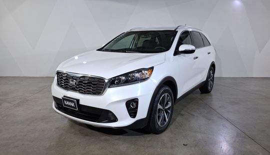 Kia • Sorento