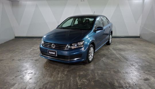Volkswagen • Vento