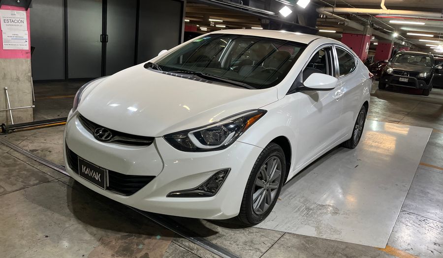 Hyundai Elantra 1.8 GLS PREMIUM AT Sedan 2015