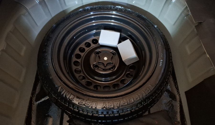 Nissan Versa 1.6 SENSE Sedan 2020