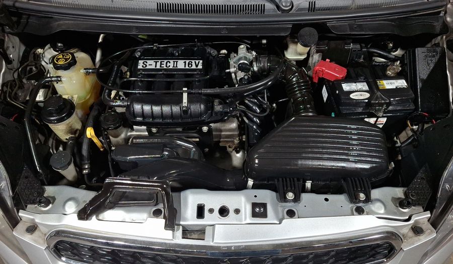 Chevrolet Spark 1.2 LTZ C MT Hatchback 2014