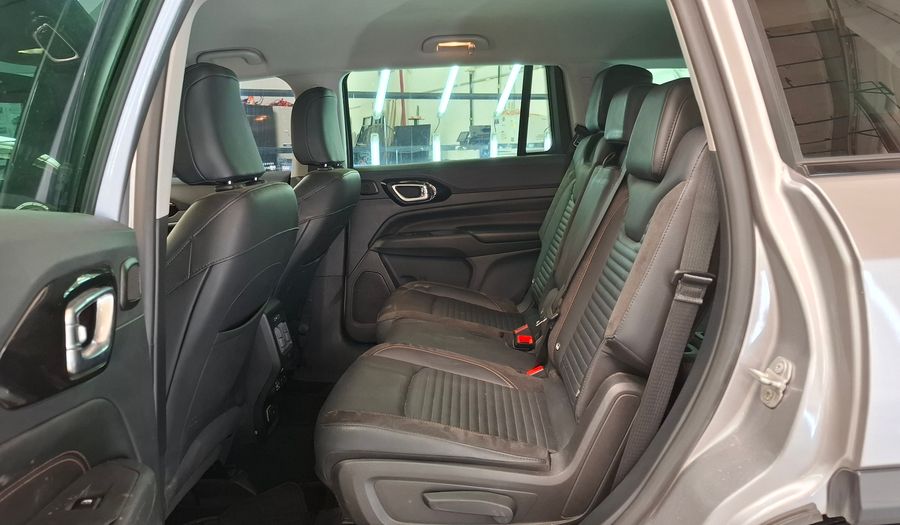 Jeep Commander 1.3 T270 LIMITED AUTO Suv 2023