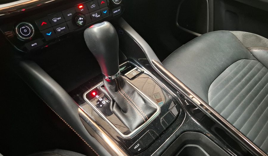 Jeep Commander 1.3 T270 LIMITED AUTO Suv 2023