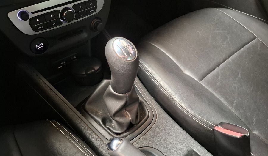 Renault Fluence 1.6 DYNAMIQUE PACK Sedan 2016