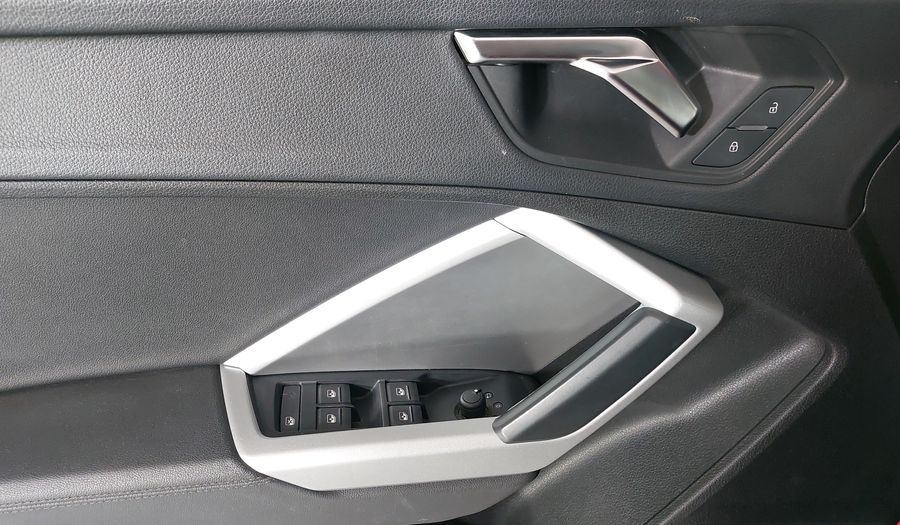 Audi Q3 1.4 35 TFSI DYNAMIC DCT Suv 2024