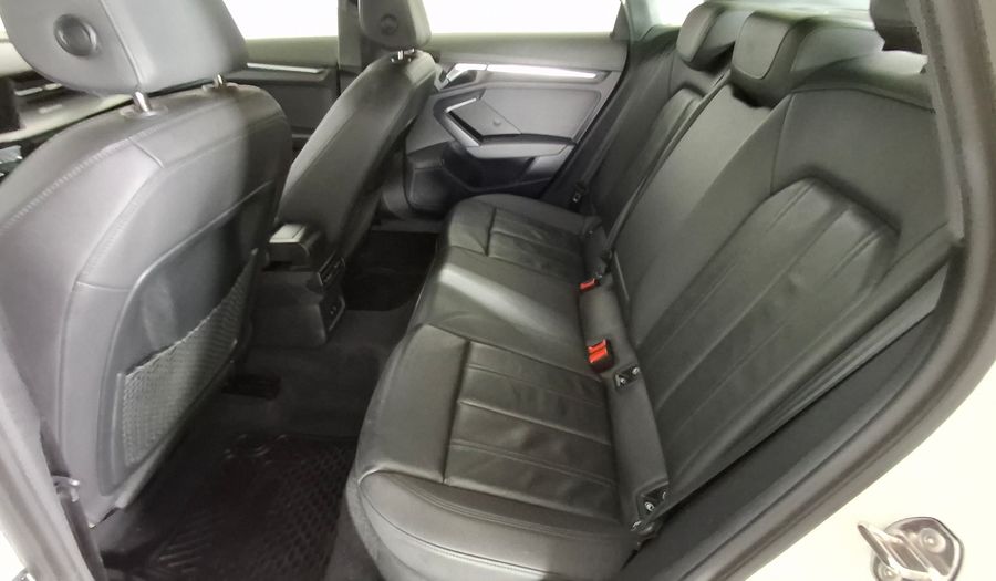 Audi A3 1.4 35 TFSI S TRONIC Sedan 2024