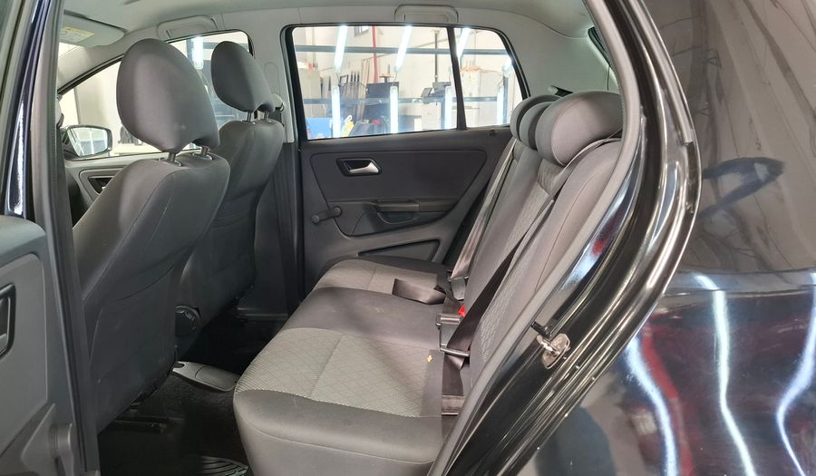 Volkswagen Fox 1.6 COMFORTLINE Hatchback 2016