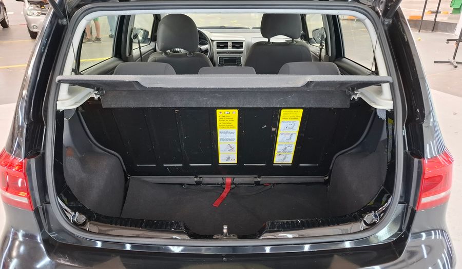 Volkswagen Fox 1.6 COMFORTLINE Hatchback 2016