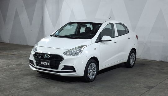 Hyundai • Grand i10