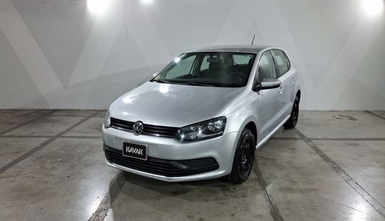 Volkswagen • Polo