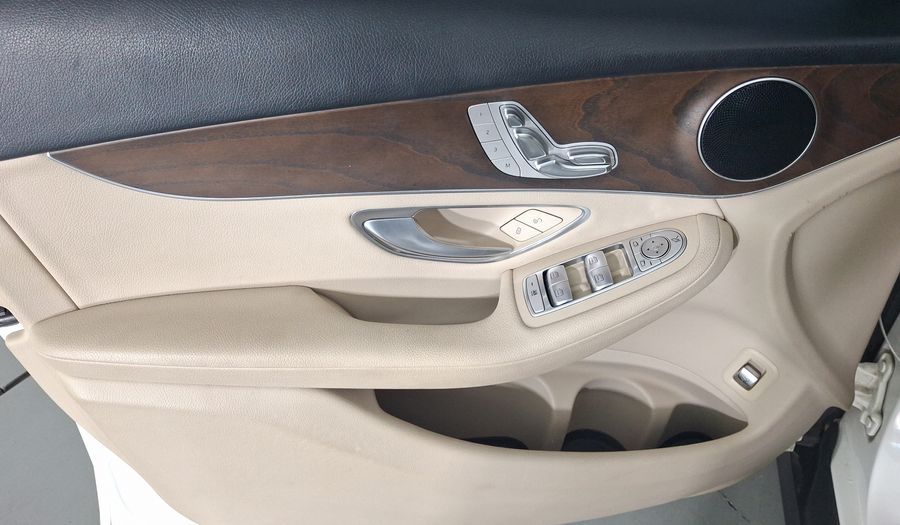 Mercedes Benz Clase Glc 2.0 GLC 300 OFF-ROAD 4WD AT Suv 2017