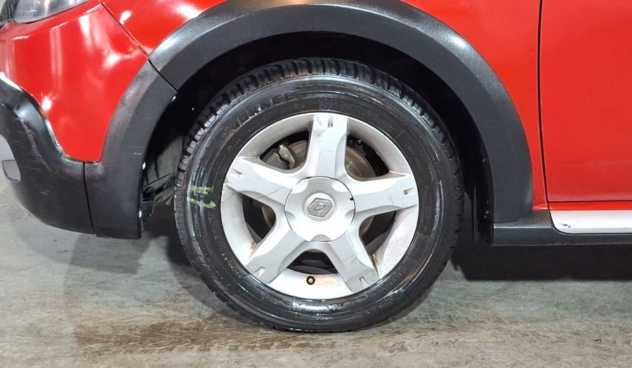 Renault Stepway 1.6 DYNAMIQUE MEDIA NAV MT Hatchback 2014