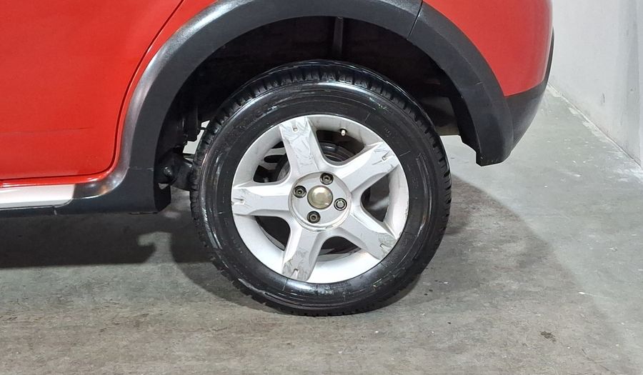 Renault Stepway 1.6 DYNAMIQUE MEDIA NAV MT Hatchback 2014