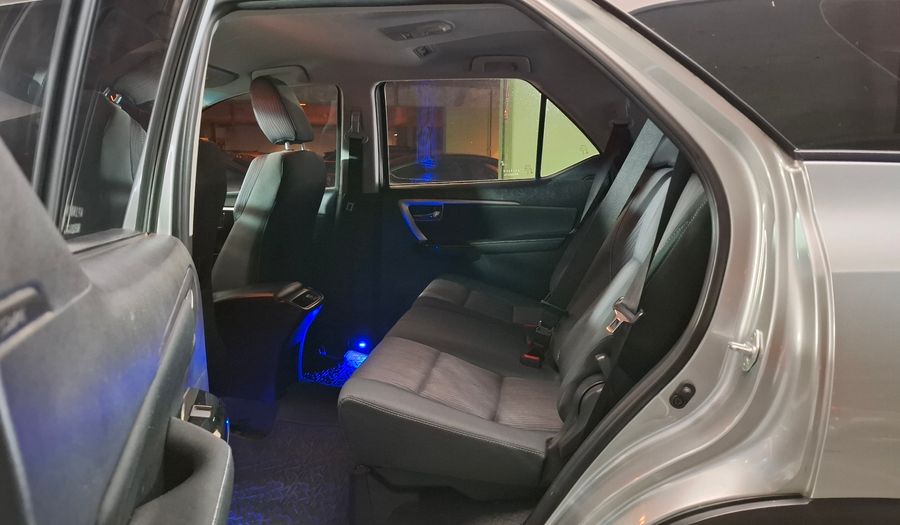 Toyota Sw4 2.8 TDI SR 4WD Suv 2022