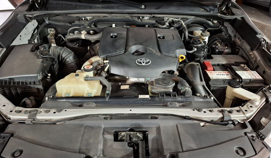 Toyota Sw4 2.8 TDI SR 4WD Suv 2022