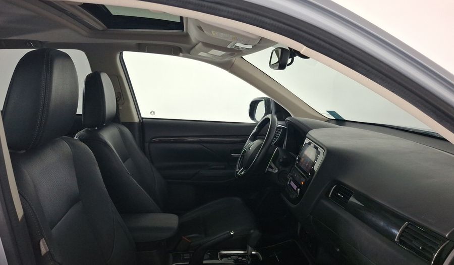 Mitsubishi Outlander 2.4 LIMITED Suv 2017