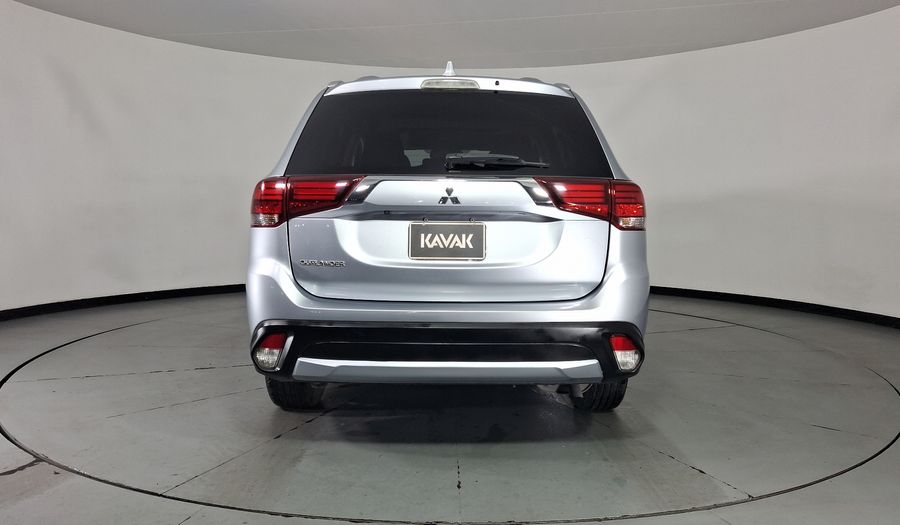 Mitsubishi Outlander 2.4 LIMITED Suv 2017