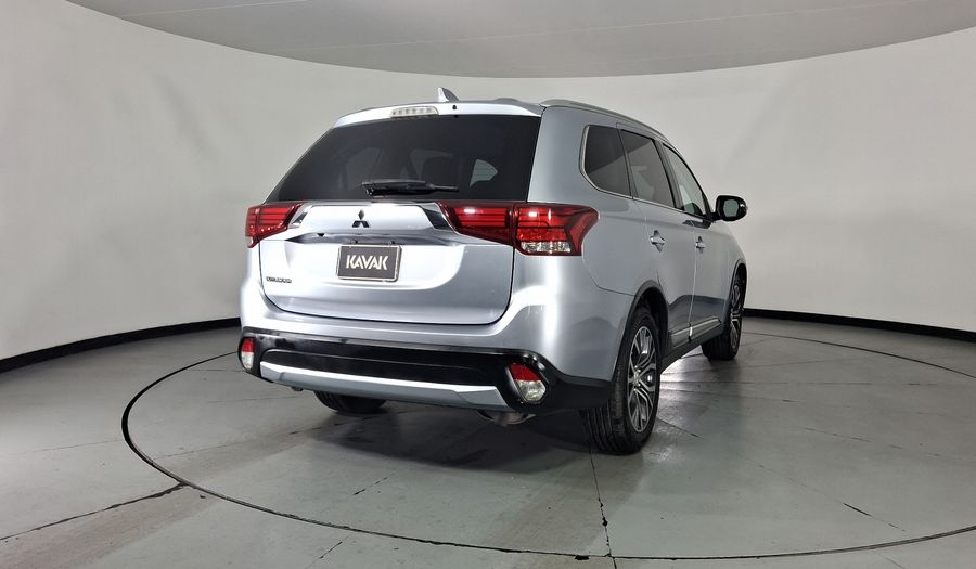 Mitsubishi Outlander 2.4 LIMITED Suv 2017