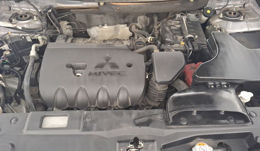 Mitsubishi Outlander 2.4 LIMITED Suv 2017