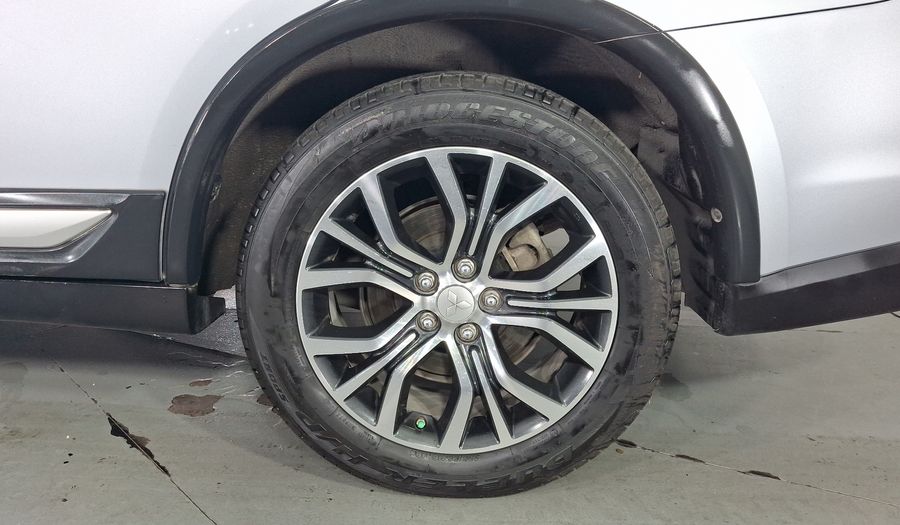 Mitsubishi Outlander 2.4 LIMITED Suv 2017