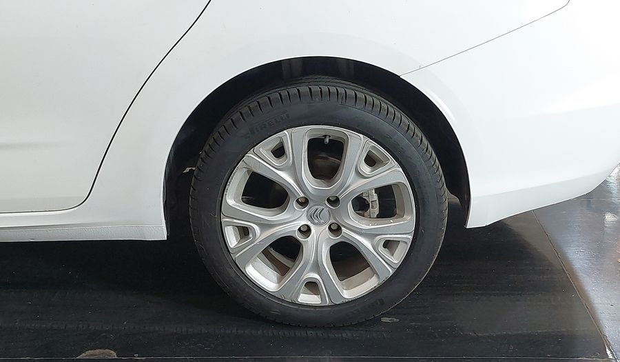 Citroen C4 Lounge 1.6 FEEL AUTO Sedan 2019