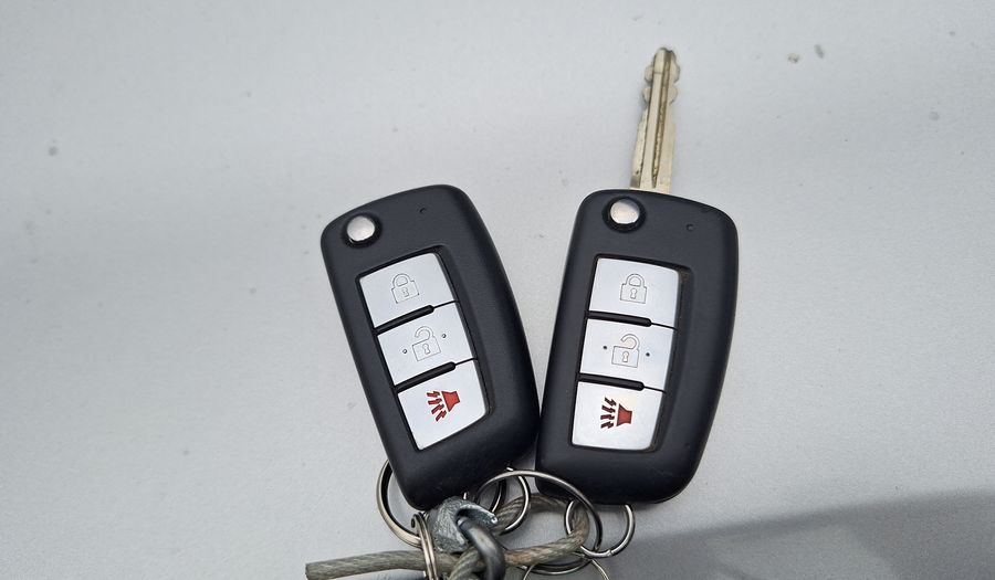 Nissan Qashqai 2.0 SENSE Hatchback 2019