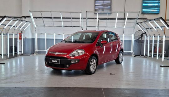 Fiat • Punto