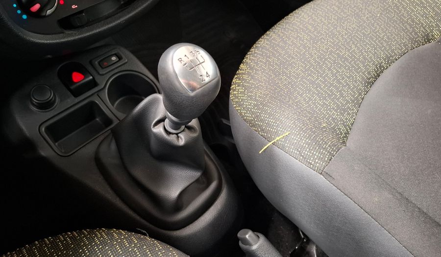 Renault Clio 1.1 MIO EXPRESSION PACK II MT Hatchback 2013