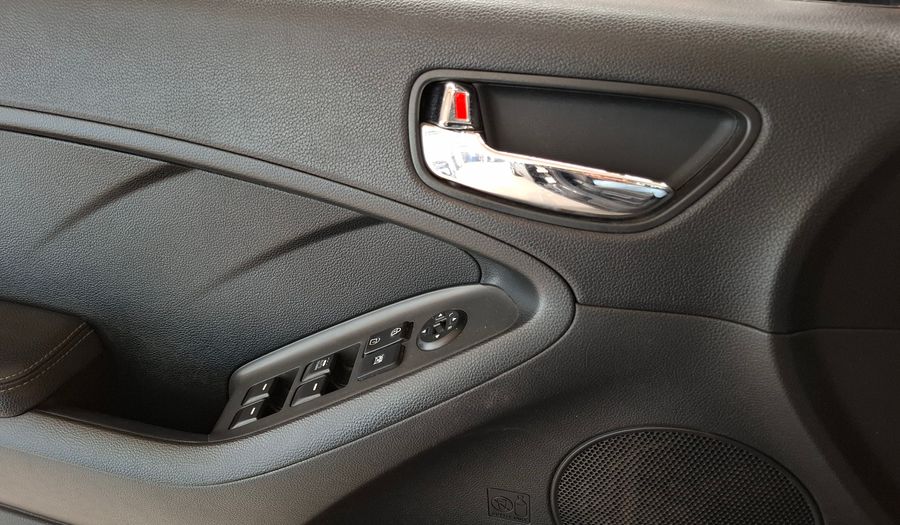 Kia Cerato 1.6 EX AT Sedan 2016