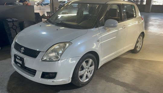 Suzuki • Swift