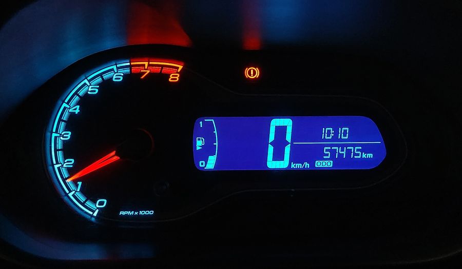 Chevrolet Onix MPFI LT Hatchback 2013