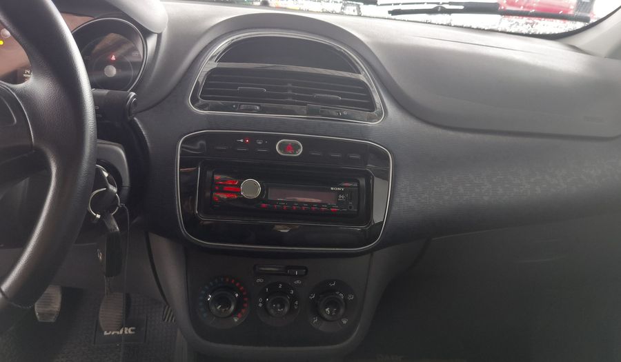 Fiat Punto 1.4 ATTRACTIVE 5P Hatchback 2013