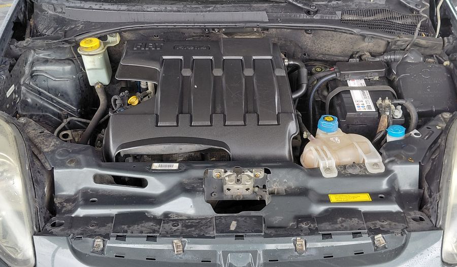 Fiat Punto 1.4 ATTRACTIVE 5P Hatchback 2013