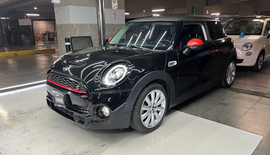 Mini • Cooper S