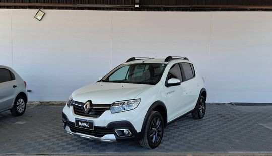 Renault • Sandero Stepway