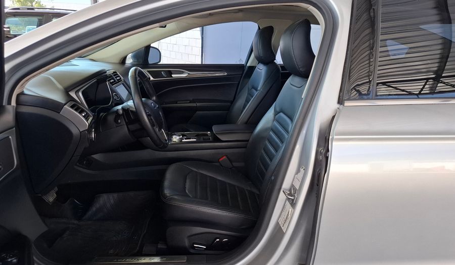 Ford Mondeo 2.0 SEL AUTO Sedan 2017