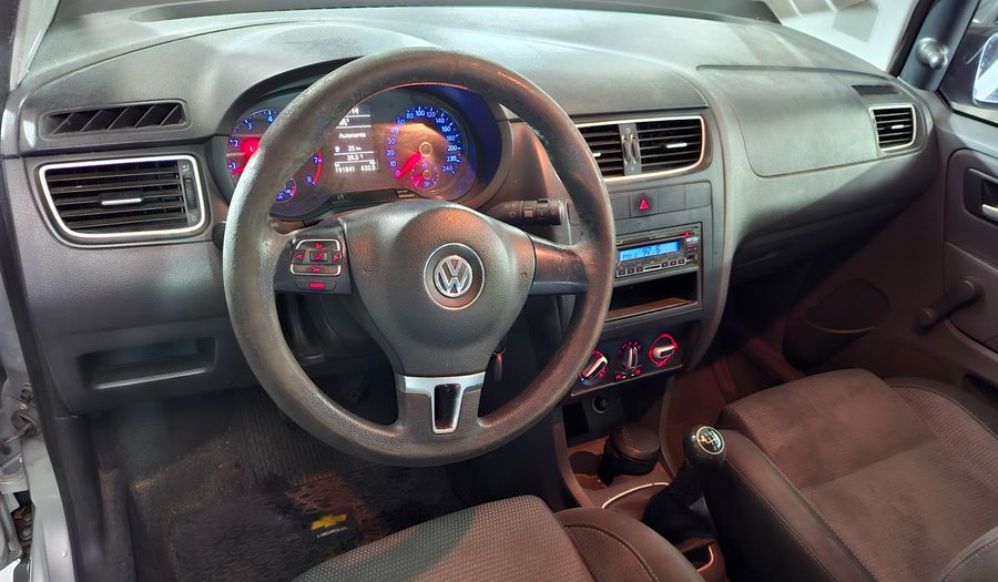 Volkswagen Suran 1.6 COMFORTLINE MT Minivan 2010