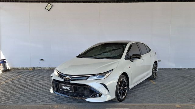 Toyota • Corolla