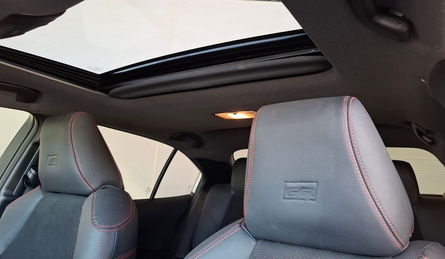 Toyota Corolla 2.0 GR-S CVT Sedan 2024