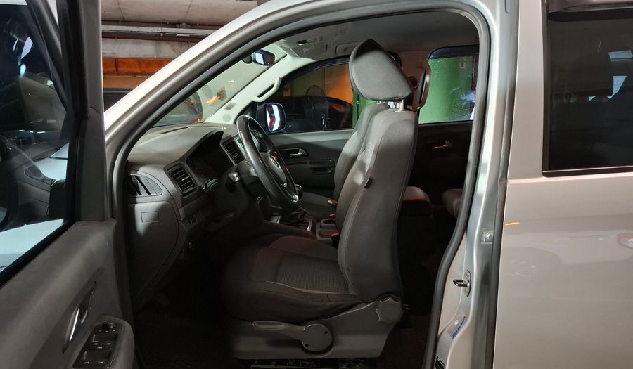 Volkswagen Amarok 2.0 TDI 180CV COMFORTLINE 4X2 Pickup 2017