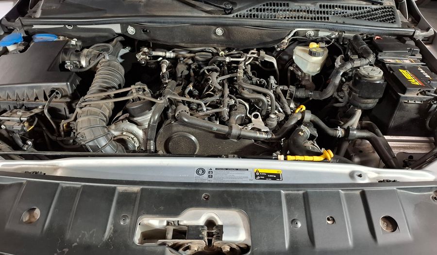 Volkswagen Amarok 2.0 TDI 180CV COMFORTLINE 4X2 Pickup 2017