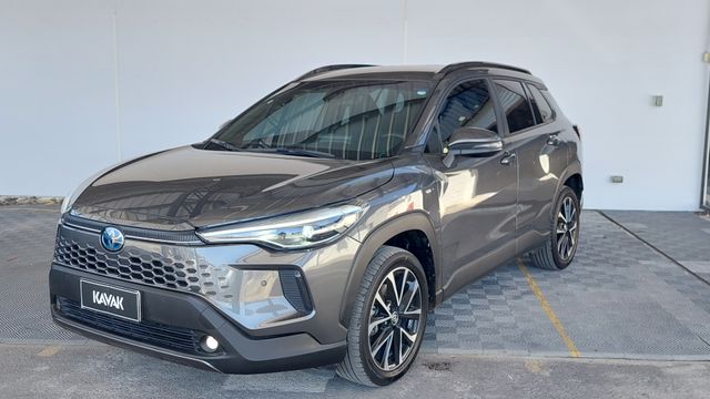 Toyota • Corolla Cross