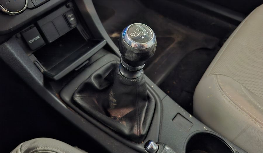 Toyota Corolla 1.8 XEI PACK Sedan 2015