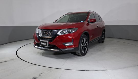 Nissan • X-Trail