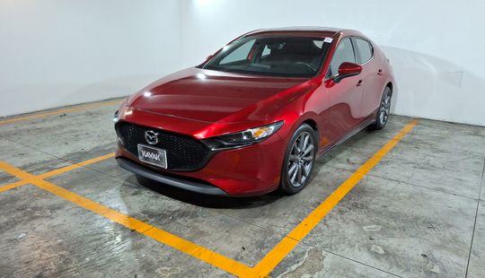 Mazda • Mazda 3