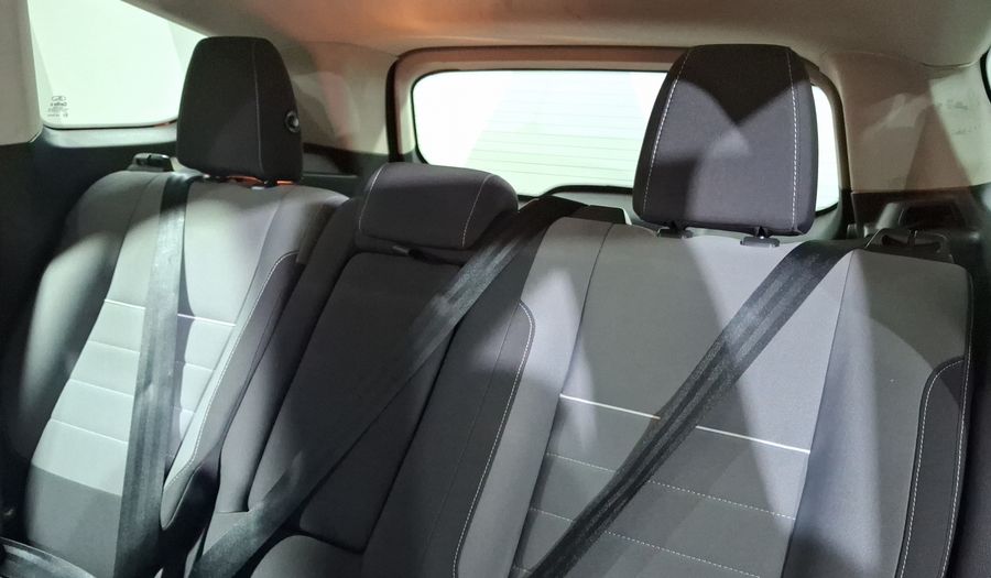 Ford Escape 2.5 SE I4 AT Suv 2013